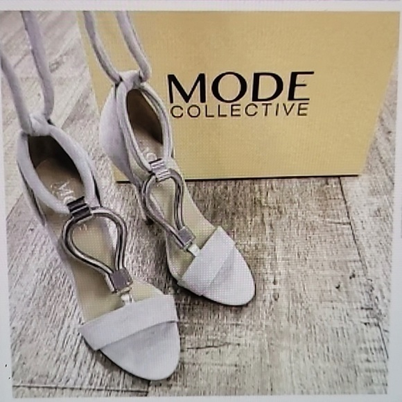 The Mode Collective Mink Sandal in Oyster Suede Size 36 (6) - Picture 2 of 16